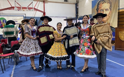 Salesianos de Linares Celebra el Éxito en el Primer Campeonato Nacional de Cueca Salesiano