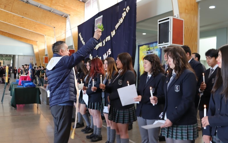 Estudiantes Salesianos Emprenden Viaje a "Campo Bosco" en Picarquín