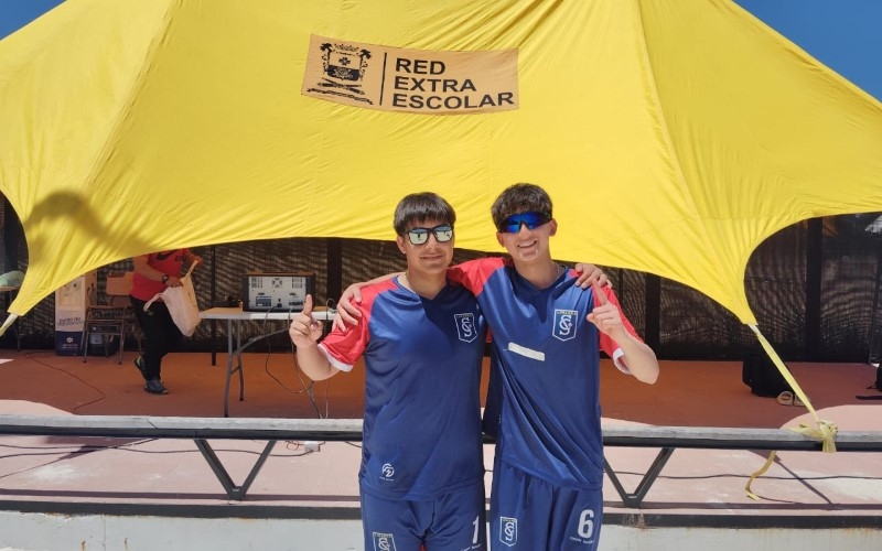 ¡Salesianos Linares Campeones en Voleibol Playa!