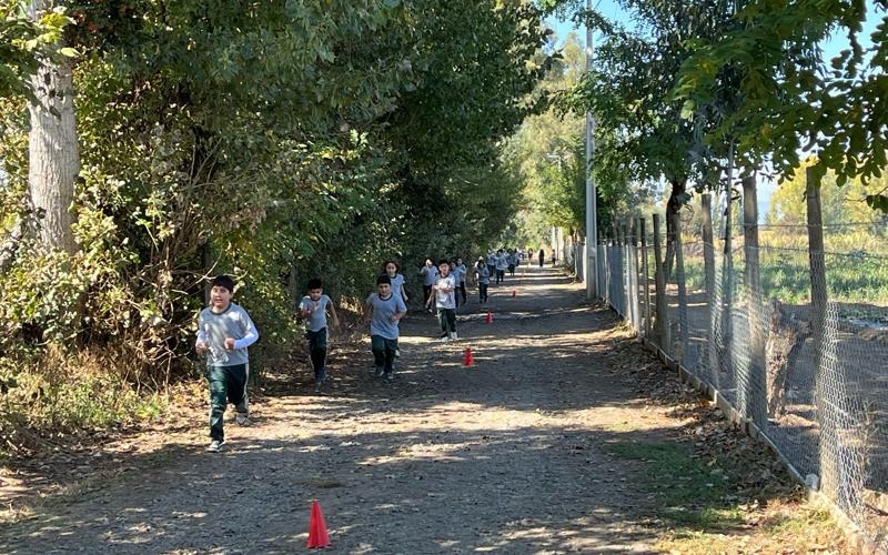 Salesianos Linares celebró el Día Mundial de la Actividad Física con energía y alegría