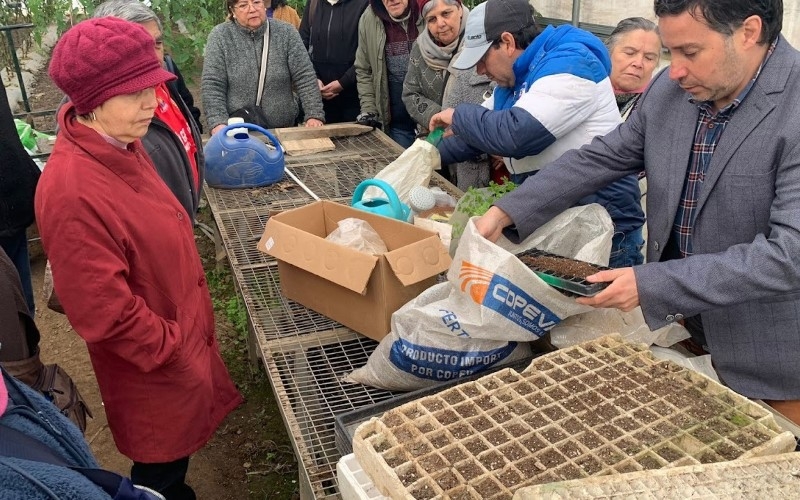El Colegio Abre sus Puertas a la Comunidad con una Capacitación en Horticultura
